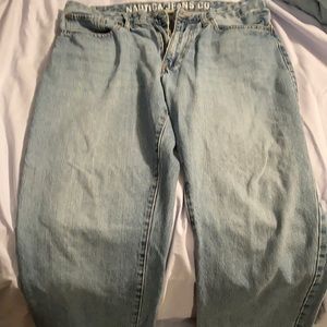 Men’s Nautica Jeans.
